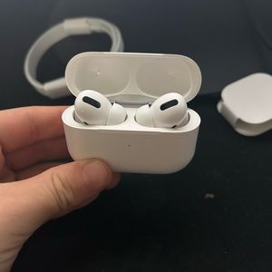 air pods pro with charger and extra buds
